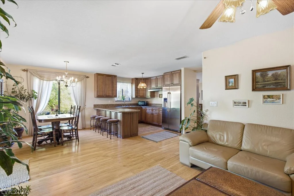 2333 Dexter Cabin, Las Vegas, NV 89128