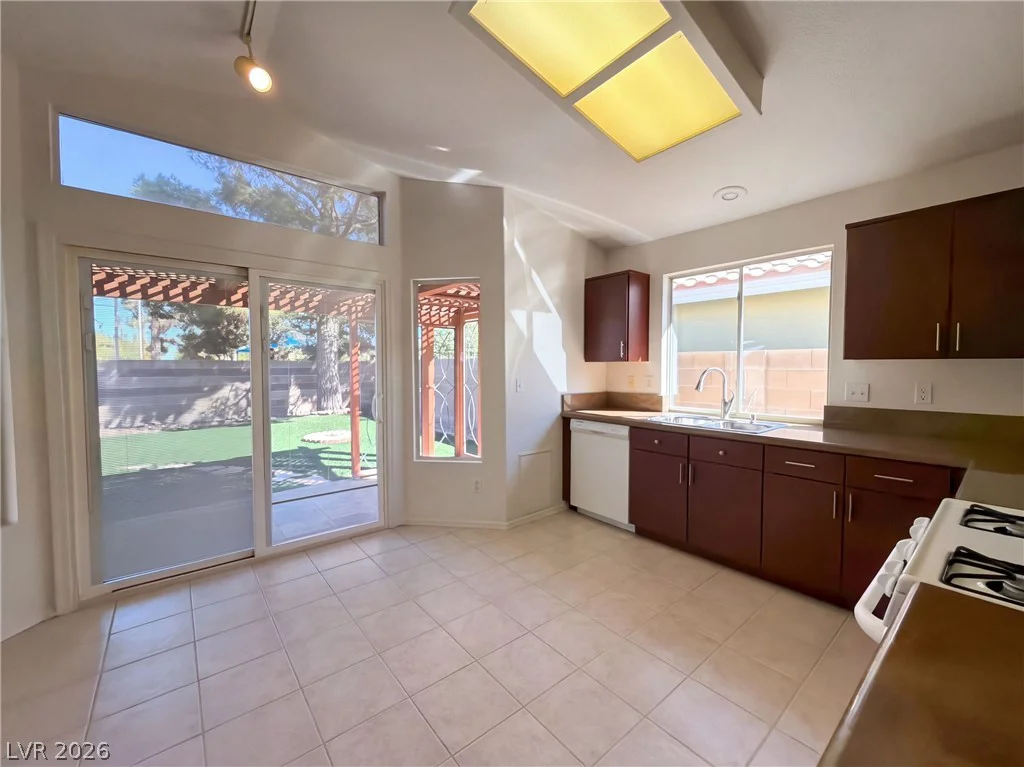 6916 Troubador, Las Vegas, NV 89119