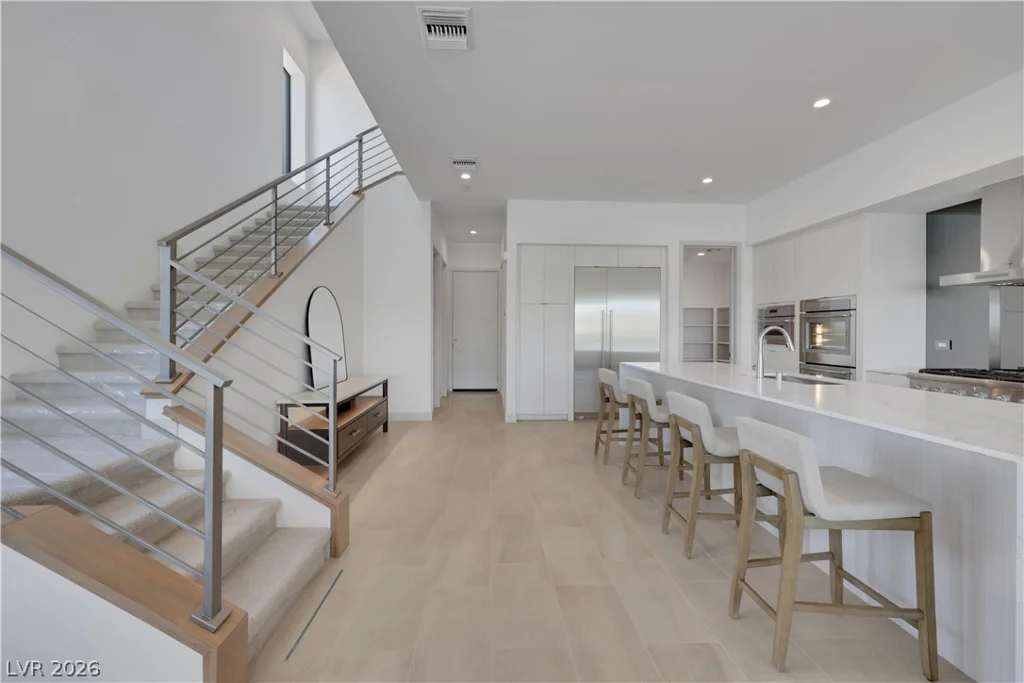66 Lakefront, Henderson, NV 89011