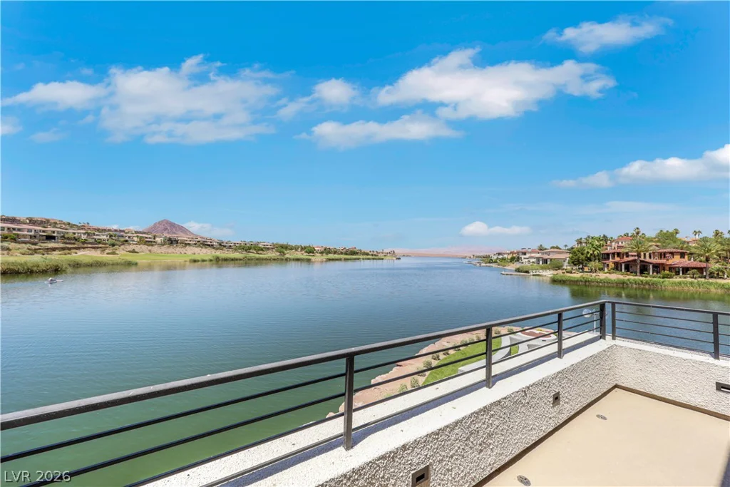 66 Lakefront, Henderson, NV 89011