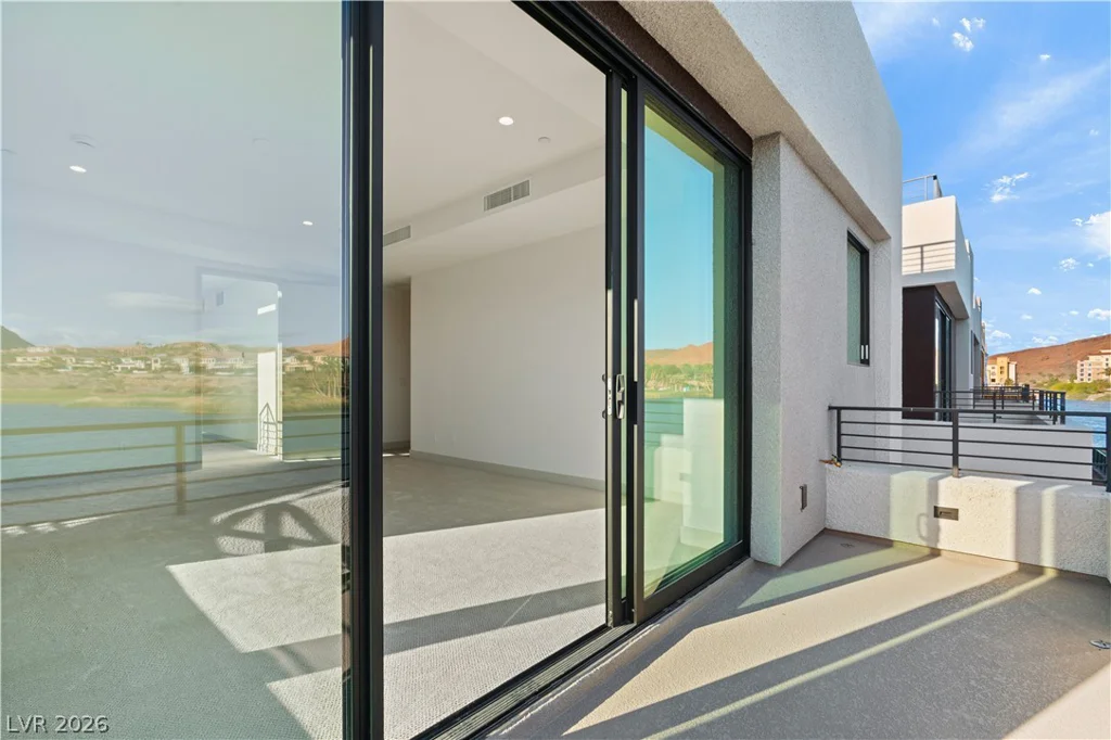 66 Lakefront, Henderson, NV 89011