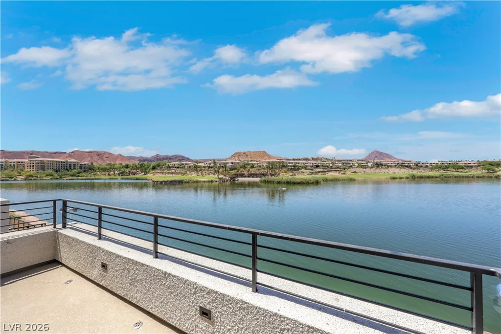 66 Lakefront, Henderson, NV 89011