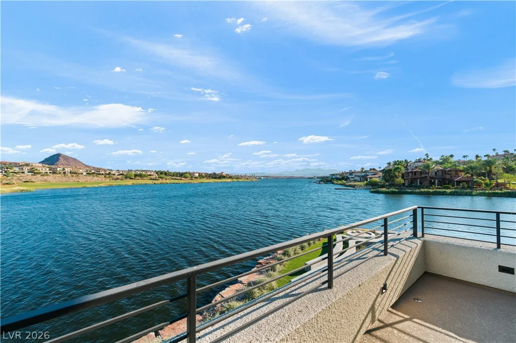 66 Lakefront, Henderson, NV 89011