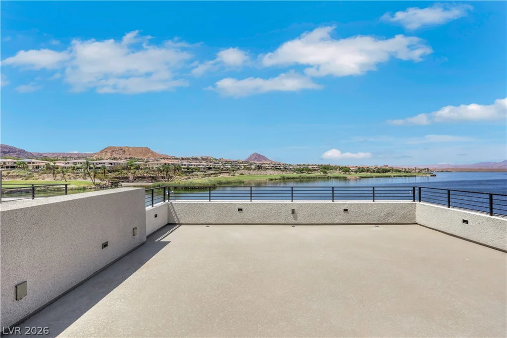 66 Lakefront, Henderson, NV 89011