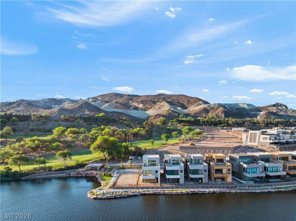 66 Lakefront, Henderson, NV 89011