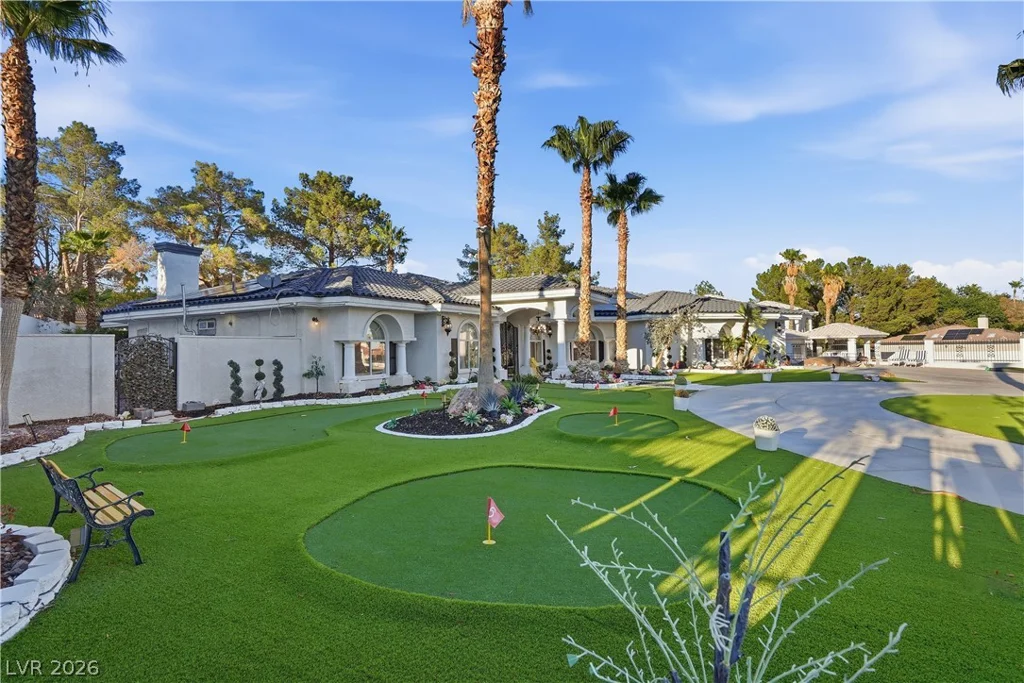 7360 Darby, Las Vegas, NV 89117