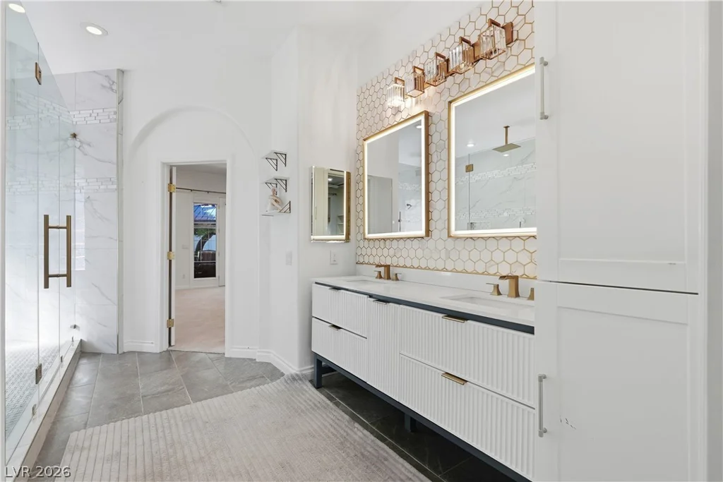 7360 Darby, Las Vegas, NV 89117