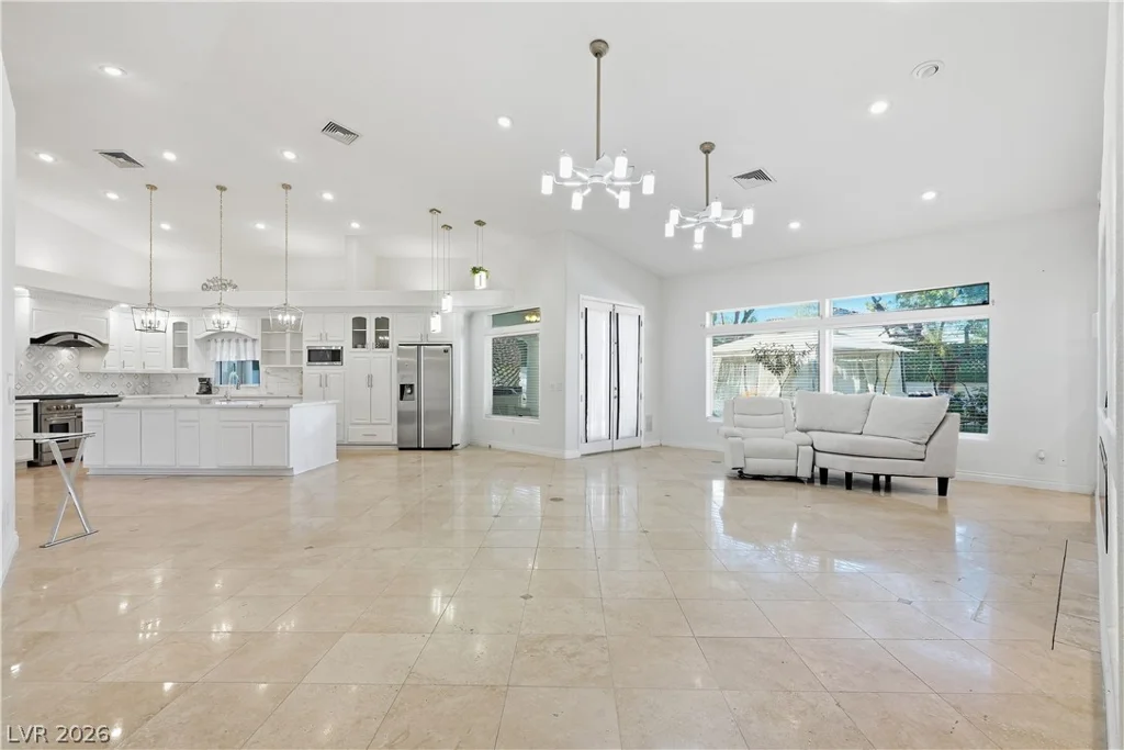 7360 Darby, Las Vegas, NV 89117