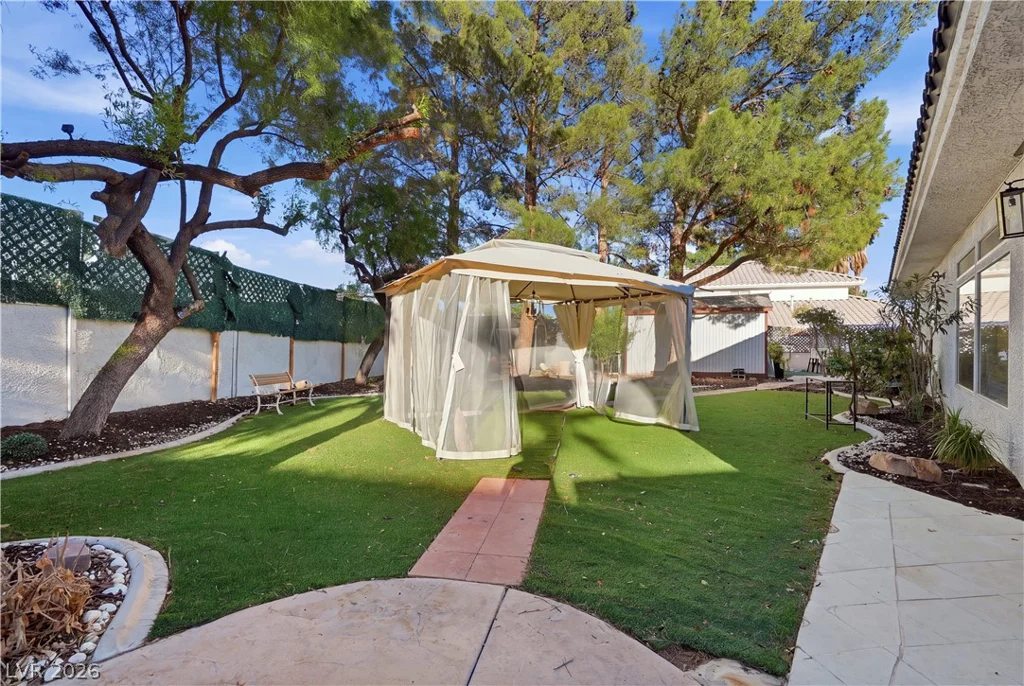 7360 Darby, Las Vegas, NV 89117