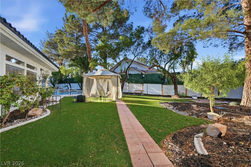 7360 Darby, Las Vegas, NV 89117