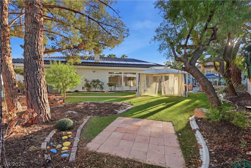 7360 Darby, Las Vegas, NV 89117