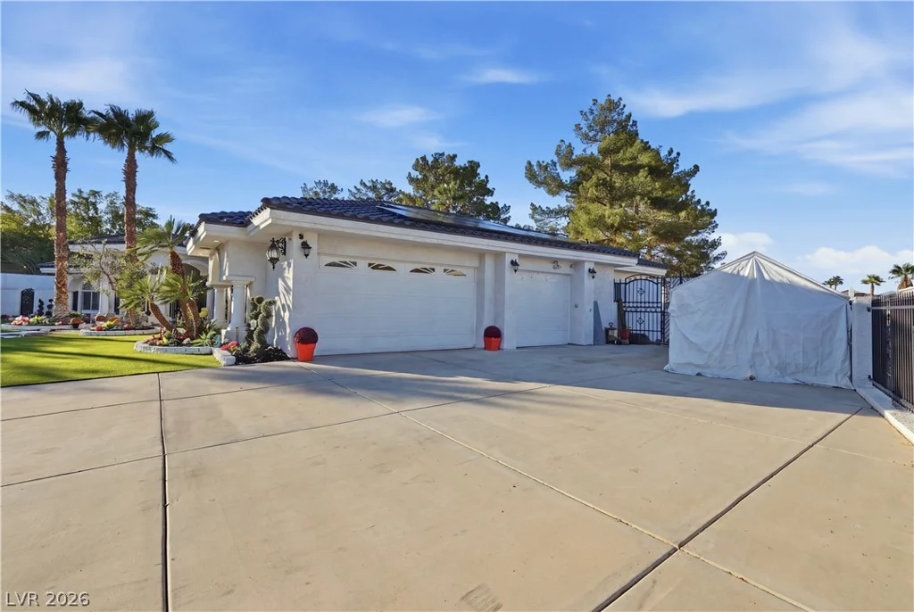 7360 Darby, Las Vegas, NV 89117