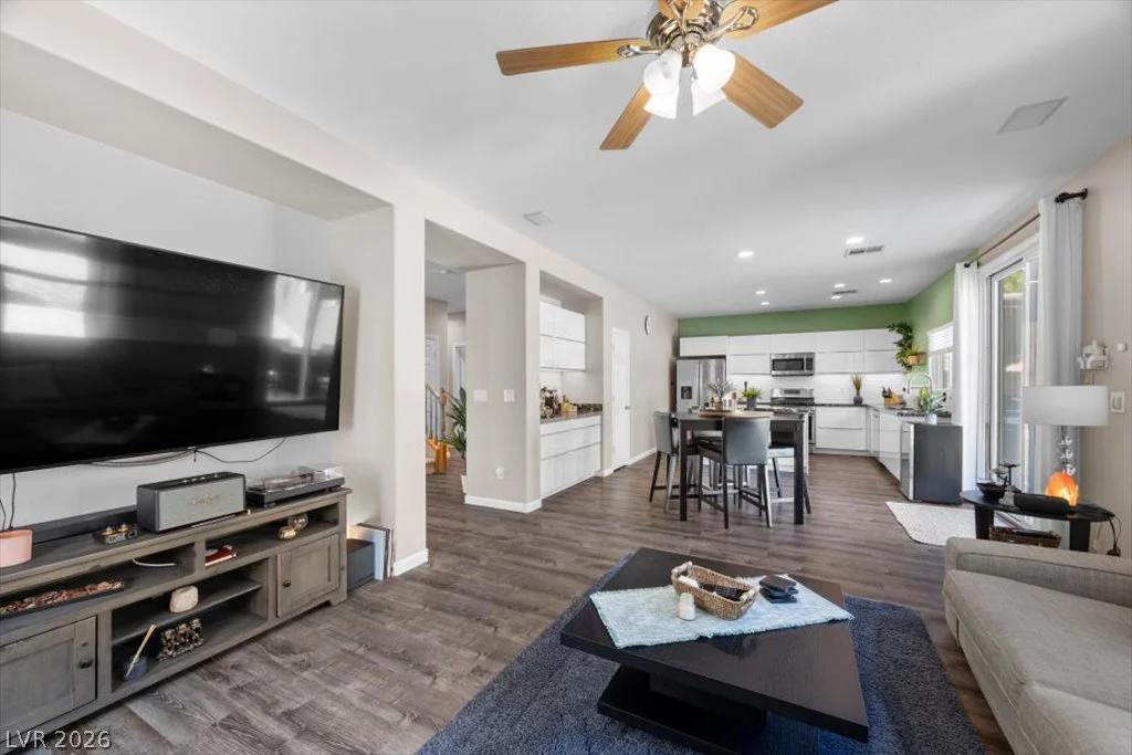 11614 Costa Linda, Las Vegas, NV 89138