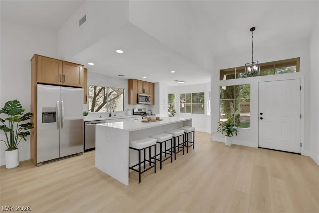 9532 Eagle Valley, Las Vegas, NV 89134