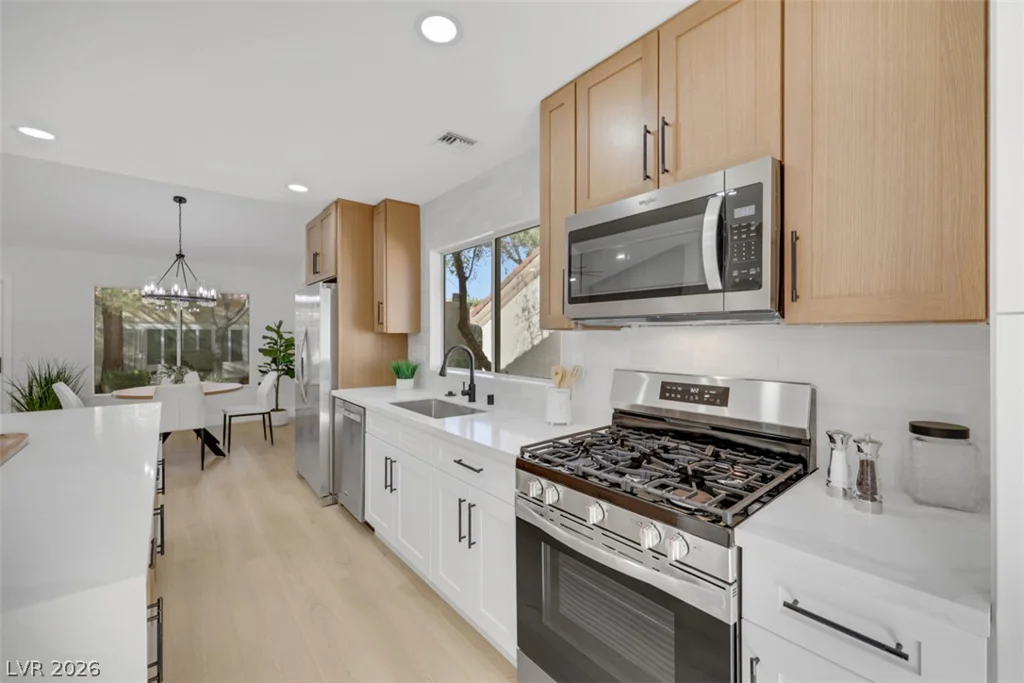 9532 Eagle Valley, Las Vegas, NV 89134