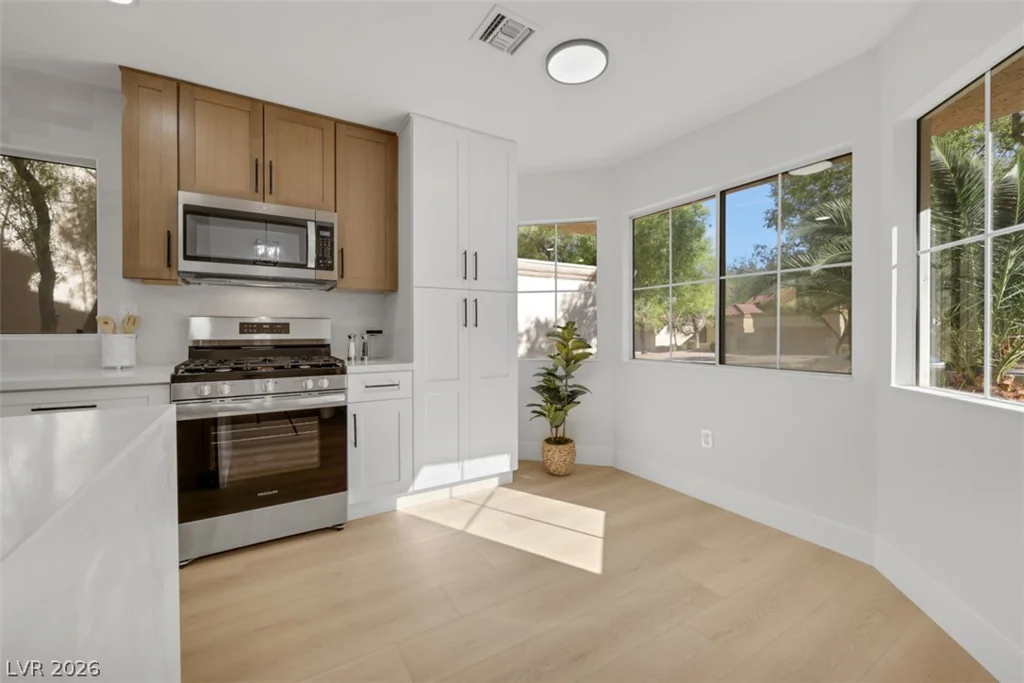 9532 Eagle Valley, Las Vegas, NV 89134
