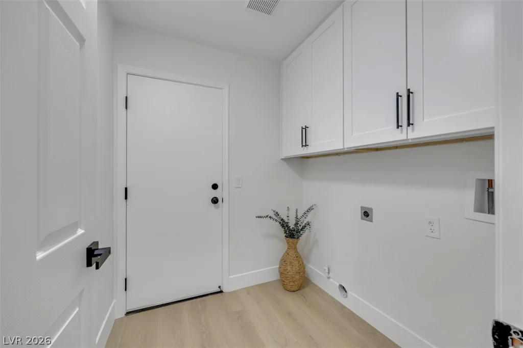 9532 Eagle Valley, Las Vegas, NV 89134