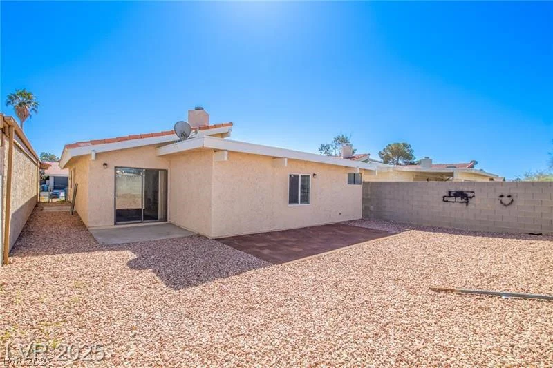 1900 Cameron, Las Vegas, NV 89102