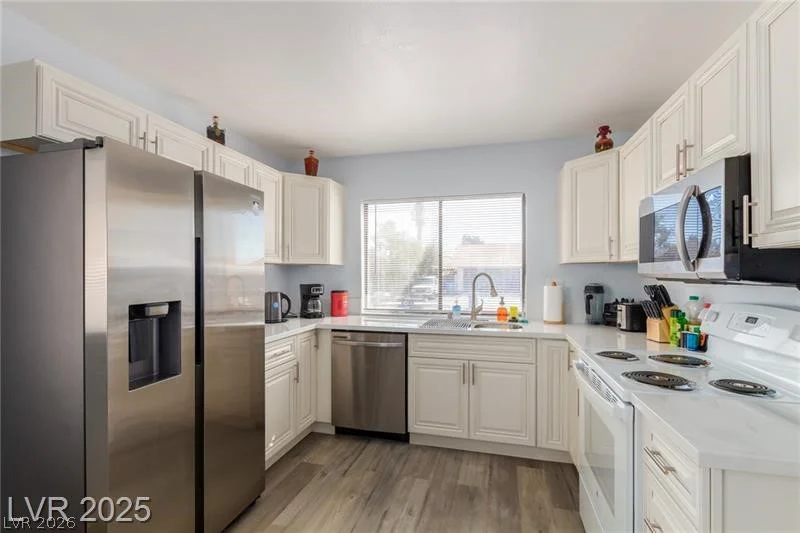 1900 Cameron, Las Vegas, NV 89102