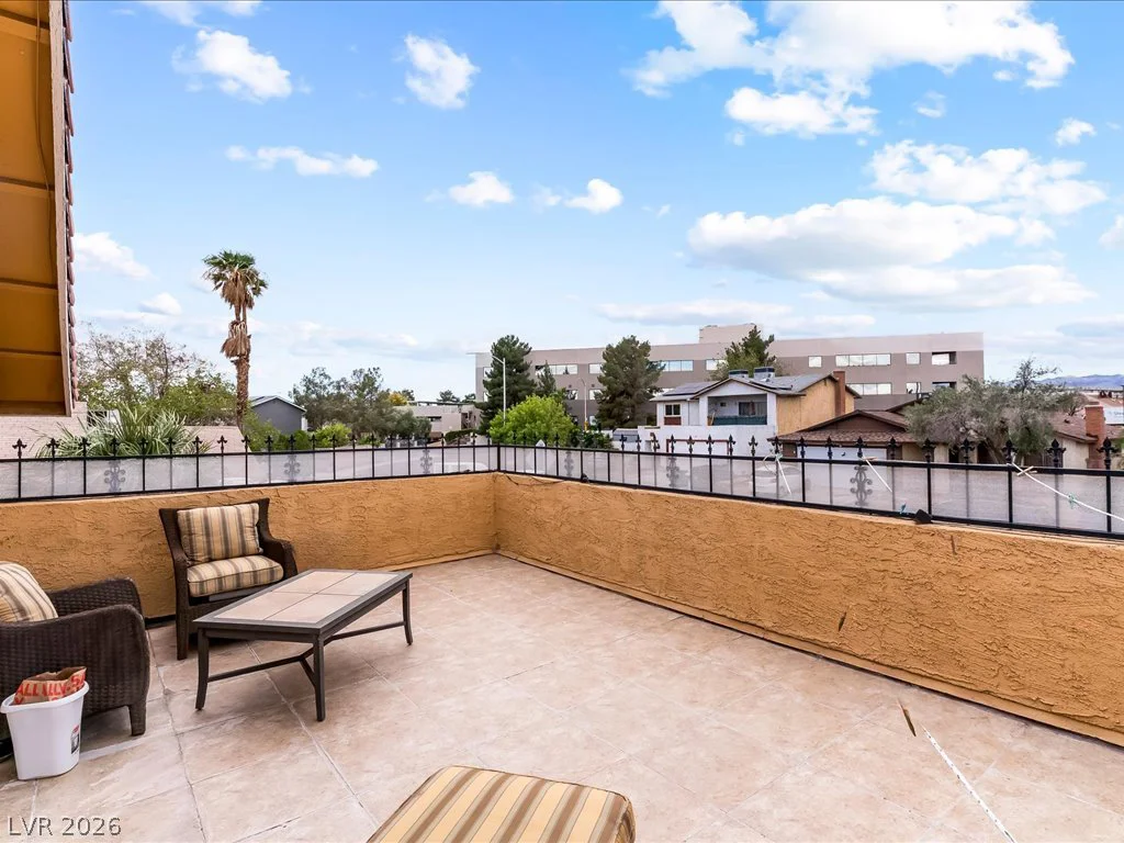 513 Dolores, Las Vegas, NV 89107