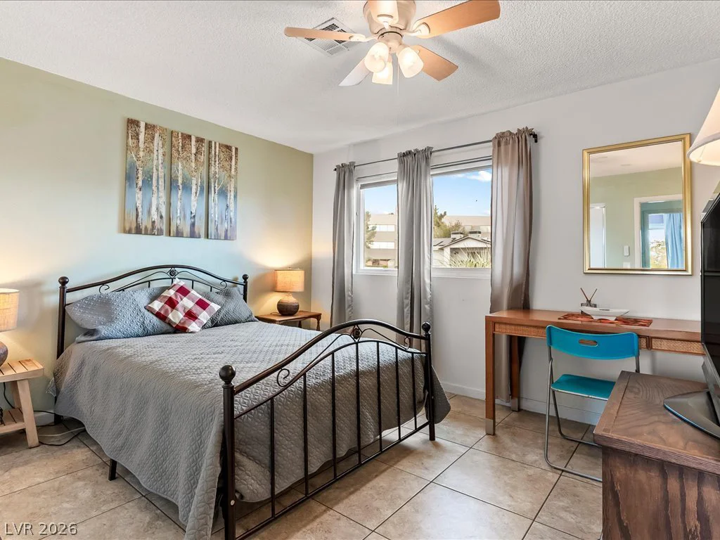 513 Dolores, Las Vegas, NV 89107
