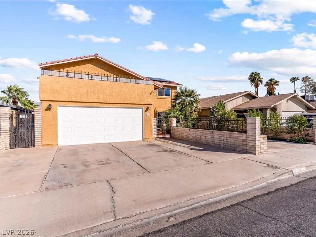 513 Dolores, Las Vegas, NV 89107