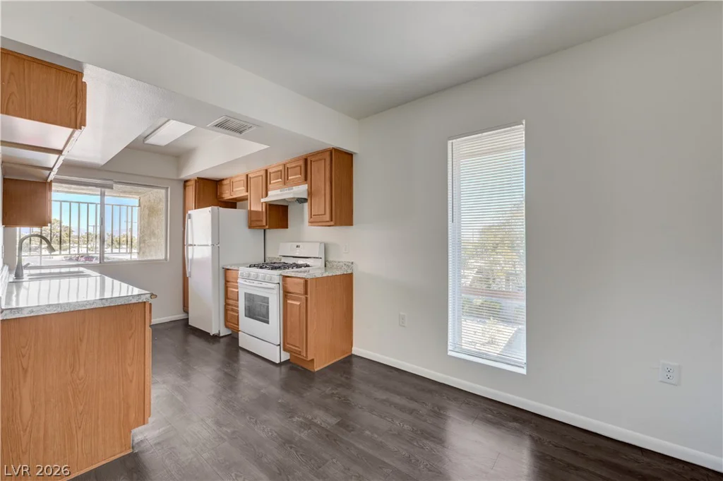 1405 Vegas Valley, Las Vegas, NV 89169