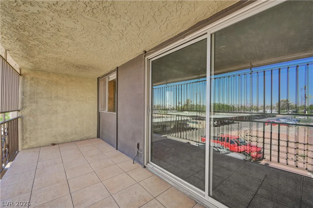 1405 Vegas Valley, Las Vegas, NV 89169
