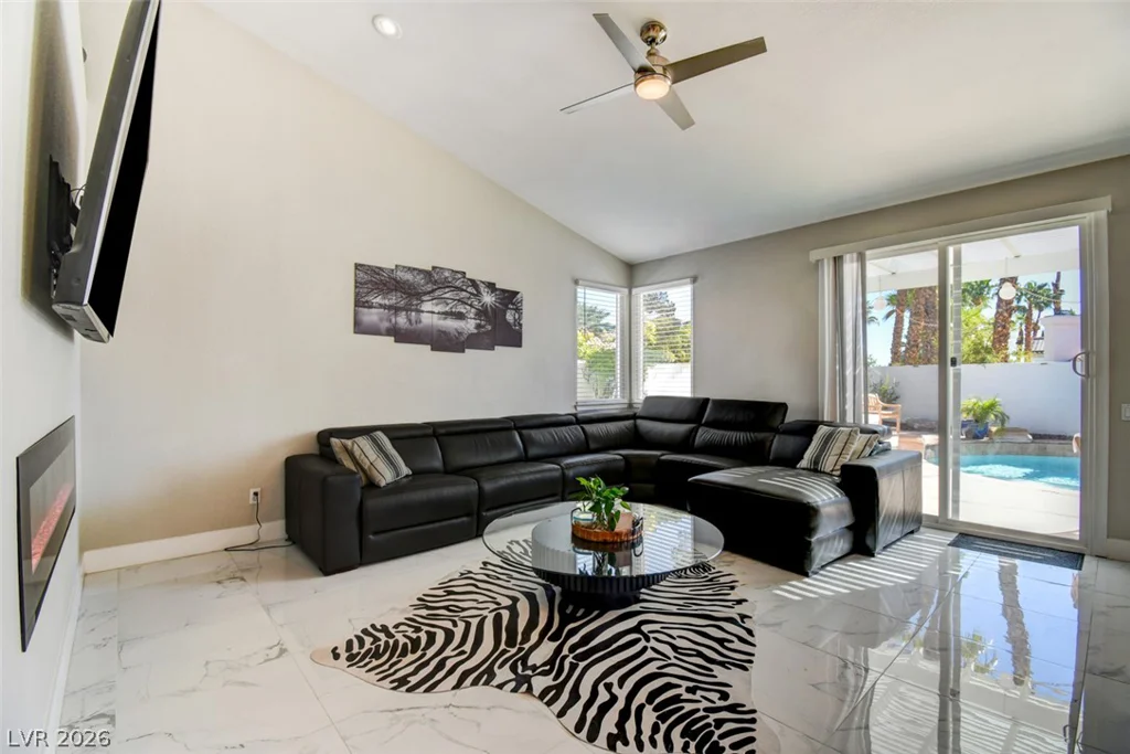 1508 Breeze Canyon, Las Vegas, NV 89117