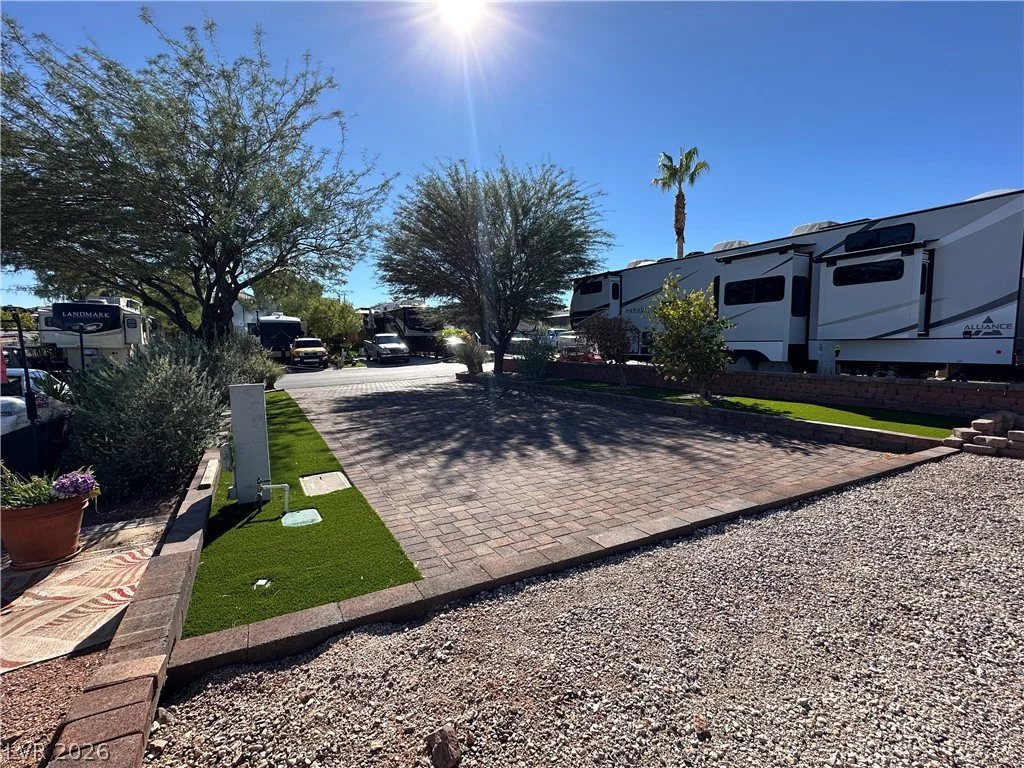 843 Pelican, Boulder City, NV 89005
