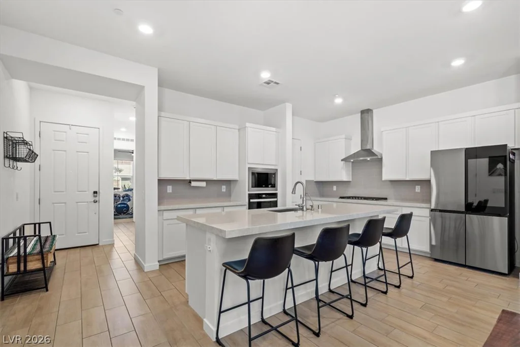 823 Eaton Falls, Henderson, NV 89011