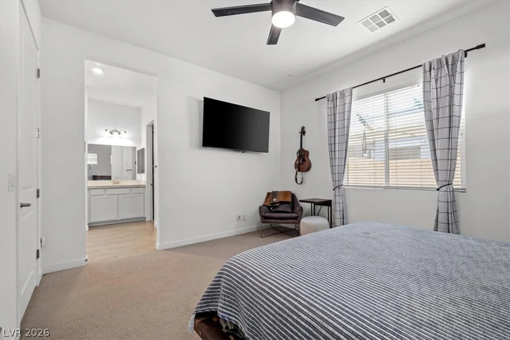 823 Eaton Falls, Henderson, NV 89011