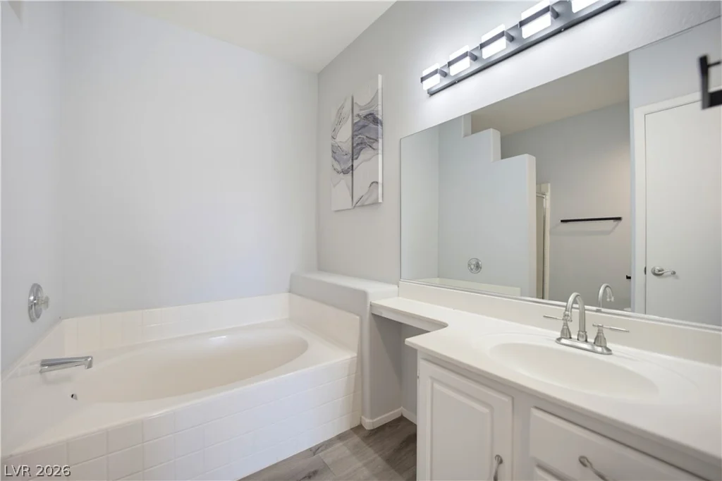 5655 Sahara, Las Vegas, NV 89142