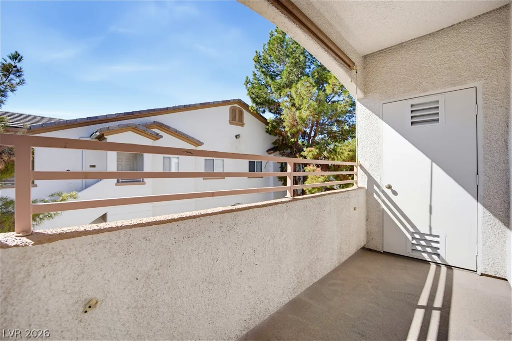 5655 Sahara, Las Vegas, NV 89142