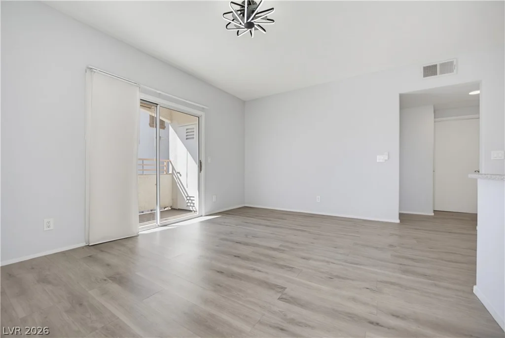 5655 Sahara, Las Vegas, NV 89142