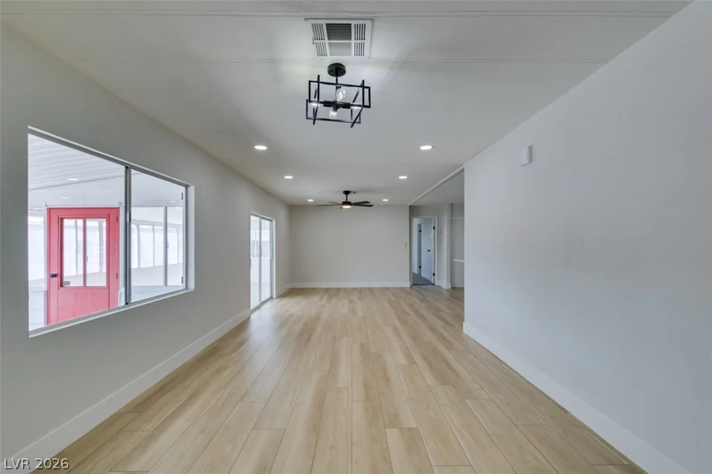 253 Sir Phillip, Las Vegas, NV 89110