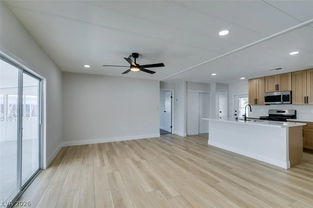 253 Sir Phillip, Las Vegas, NV 89110