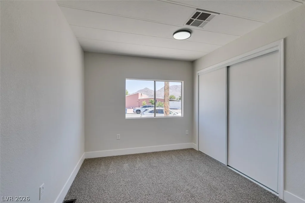 253 Sir Phillip, Las Vegas, NV 89110