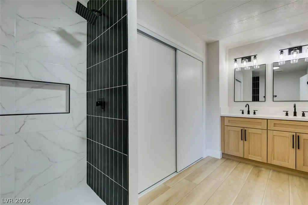 253 Sir Phillip, Las Vegas, NV 89110