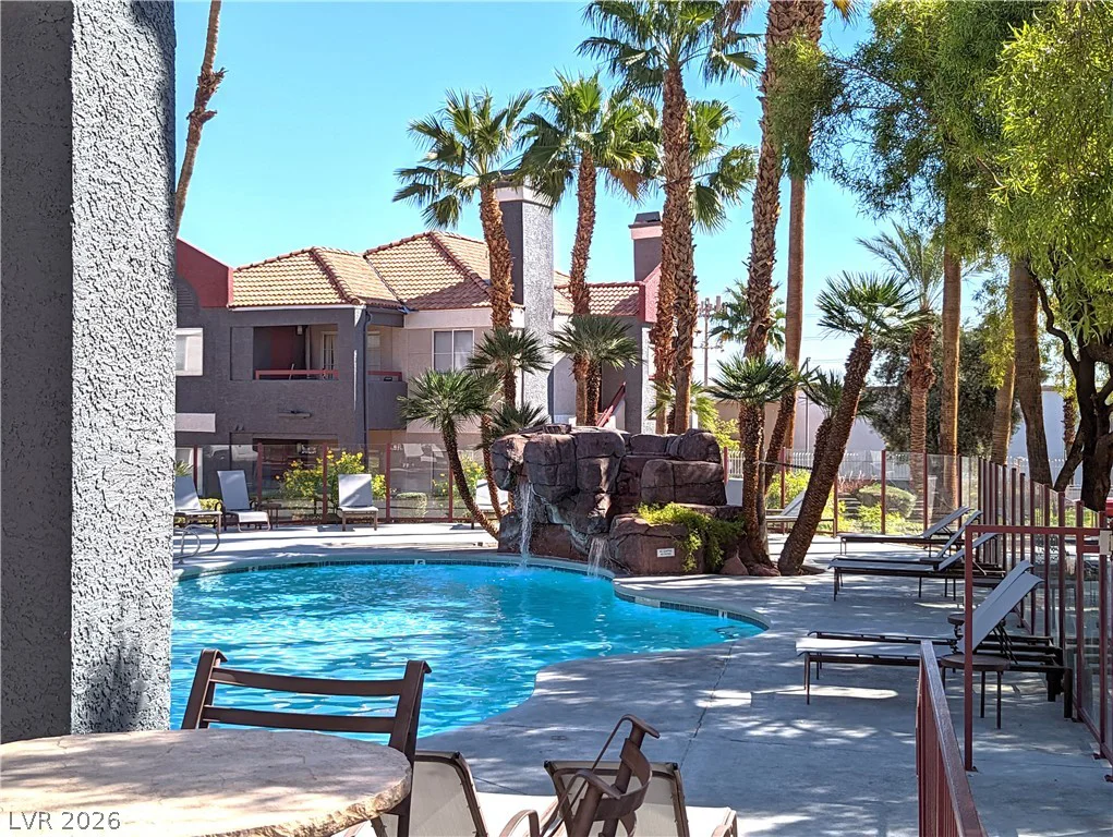8600 Charleston, Las Vegas, NV 89117