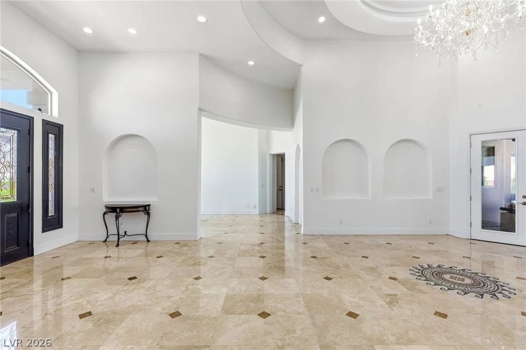 5625 Chieftain, Las Vegas, NV 89149