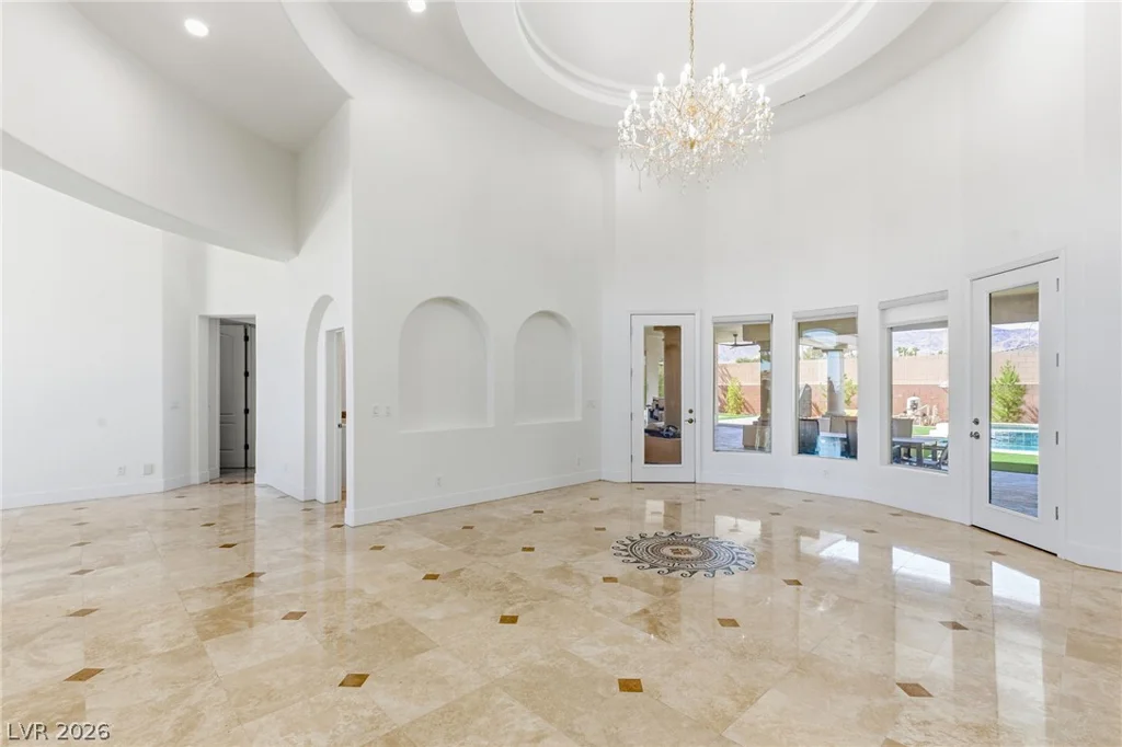 5625 Chieftain, Las Vegas, NV 89149