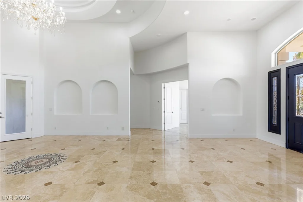 5625 Chieftain, Las Vegas, NV 89149