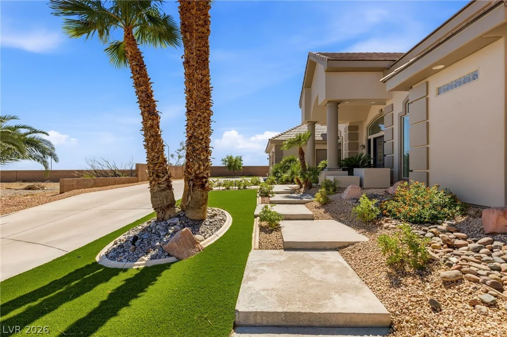 5625 Chieftain, Las Vegas, NV 89149