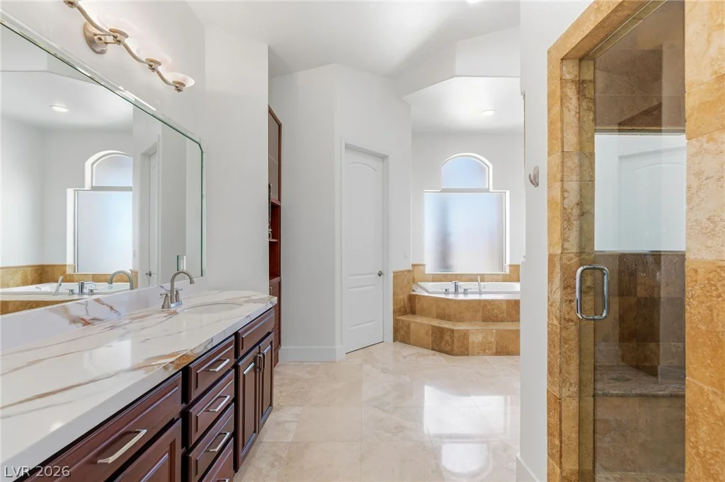 5625 Chieftain, Las Vegas, NV 89149