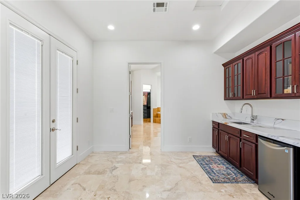 5625 Chieftain, Las Vegas, NV 89149