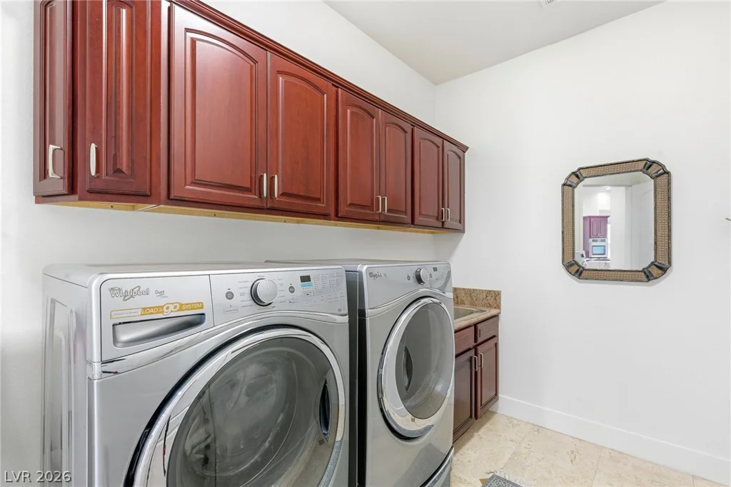 5625 Chieftain, Las Vegas, NV 89149