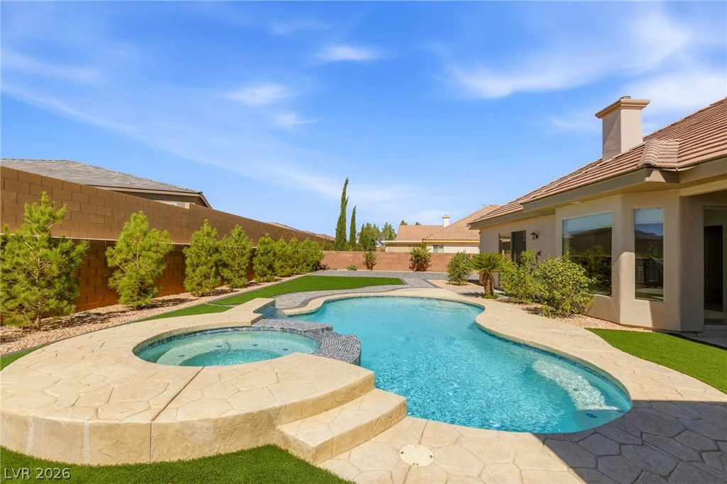 5625 Chieftain, Las Vegas, NV 89149