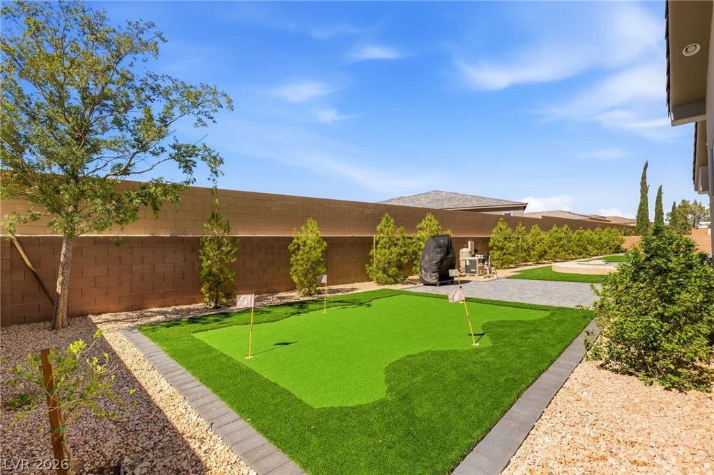 5625 Chieftain, Las Vegas, NV 89149