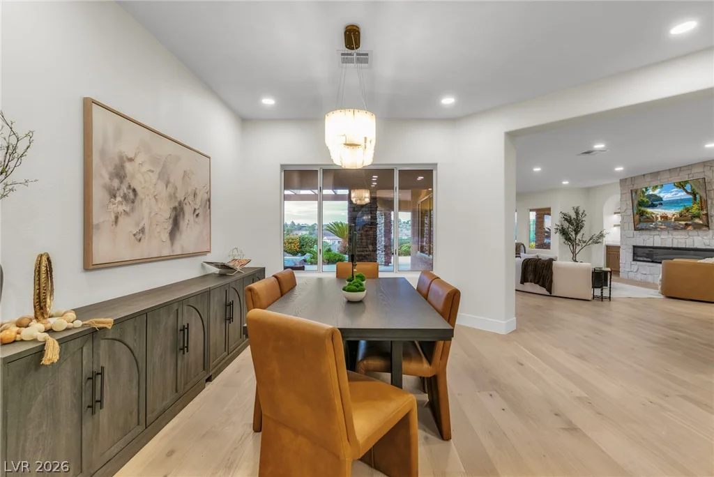2734 Cherrydale Falls, Henderson, NV 89052